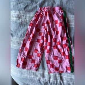 ⬜️🩷⬜️Pink checker pants ⬜️🩷⬜️size 3T Milk Teeth